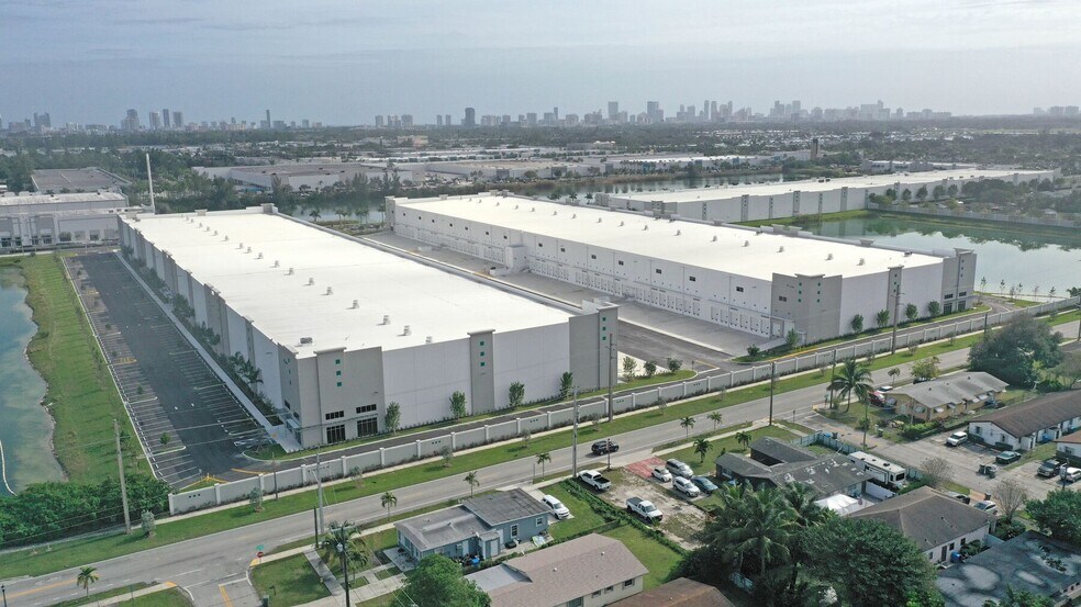 More Photos Of 3500 SW 20th St, Pembroke Park Unknown For Lease