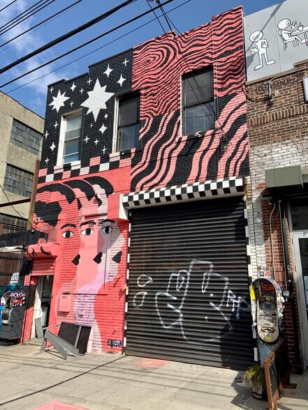 Primary Photo Of 15-19 Wyckoff Ave, Brooklyn Warehouse For Lease