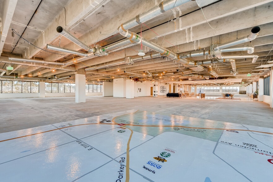 More Photos Of 3151 S Vaughn Way, Aurora Office For Lease