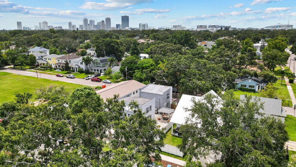 More Photos Of 1326 17th Ter N, Saint Petersburg Apartments For Sale