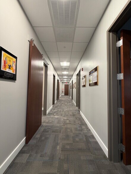 More Photos Of 56 Williams Ave, Mystic Office Residential For Sale