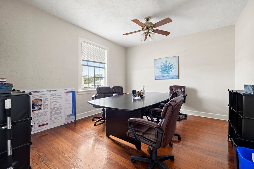More Photos Of 7024 Central Ave, Saint Petersburg Medical For Sale