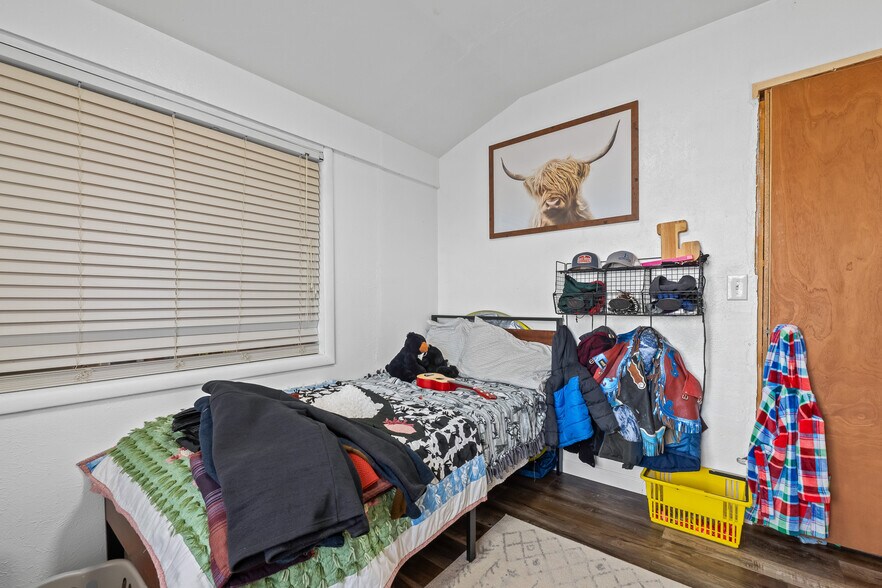 More Photos Of 36244 County Road 53, Eaton Specialty For Sale