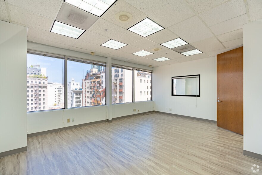 More Photos Of 550 S Hill St, Los Angeles Office For Lease