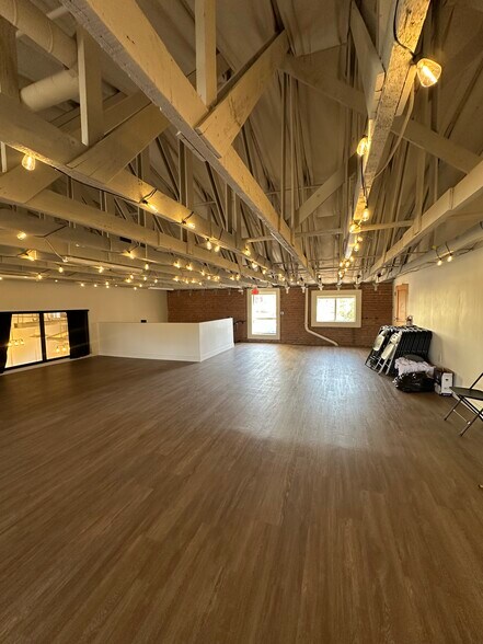 More Photos Of 829 N 1st Ave, Phoenix Loft Creative Space For Lease