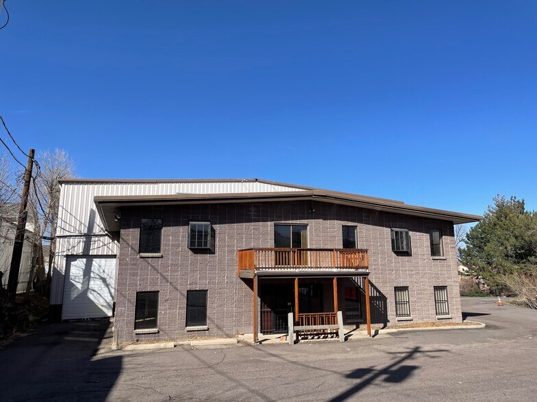 More Photos Of 655 Mc Intyre St, Golden Manufacturing For Lease