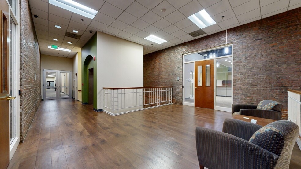 More Photos Of 33 W 11th St, Columbus Loft Creative Space For Lease