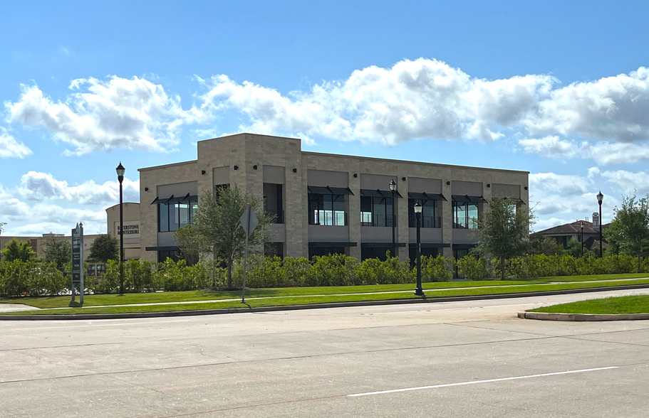 Primary Photo Of 18806 Noble Seven Ln, Sugar Land Storefront Retail Office For Lease