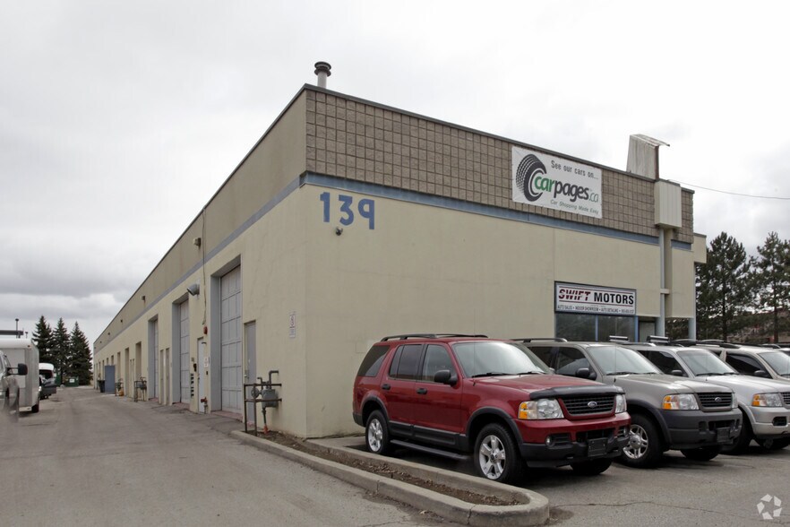 More Photos Of 139 Woodstream Blvd, Vaughan Light Distribution For Lease