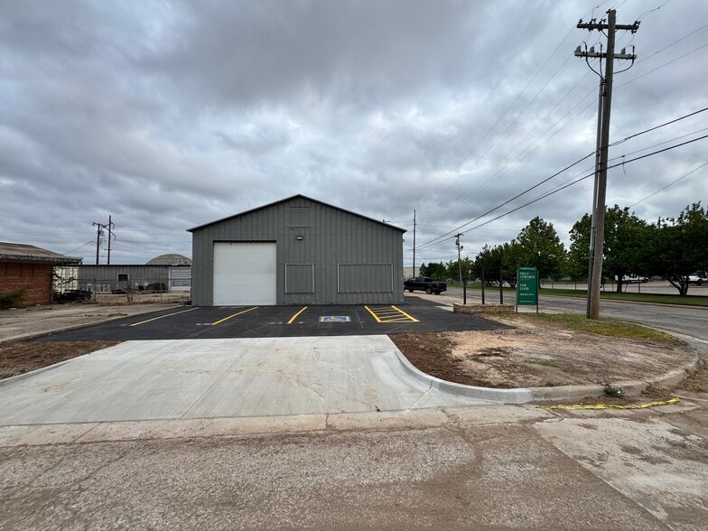 More Photos Of 3003 N Oklahoma Ave, Oklahoma City Warehouse For Lease
