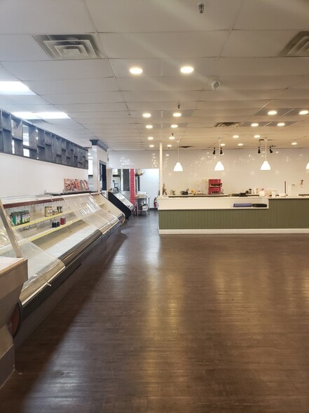 More Photos Of 130-142 Oakland Ave, Closter Office For Lease