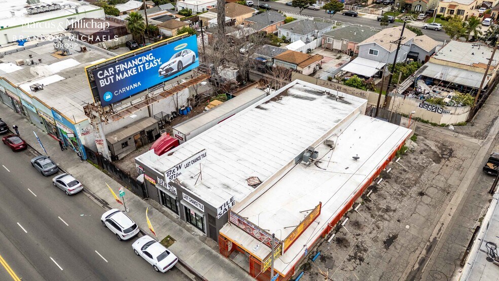 More Photos Of 1118 Firestone Blvd, Los Angeles Storefront For Sale