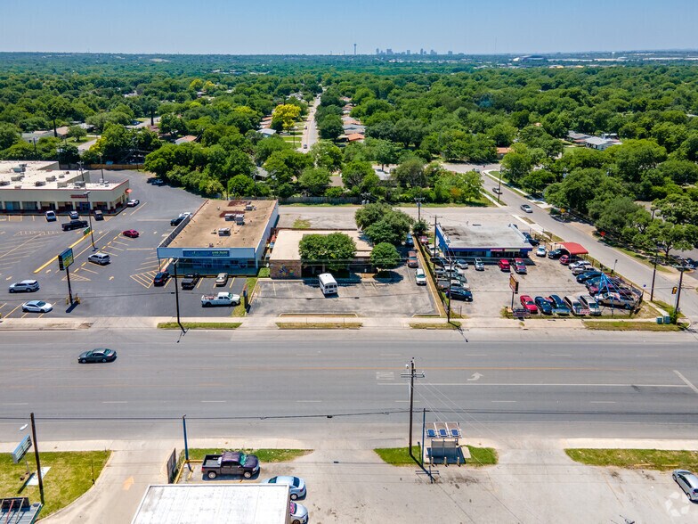 Primary Photo Of 903 S WW White Rd, San Antonio Loft Creative Space For Sale