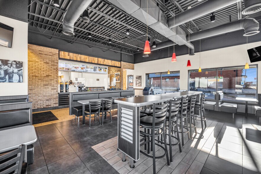 More Photos Of 13481 S State Highway 51, Coweta Fast Food For Sale