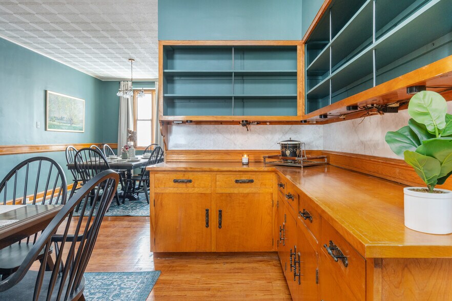More Photos Of 124 E Abbott St, Lansford Specialty For Sale