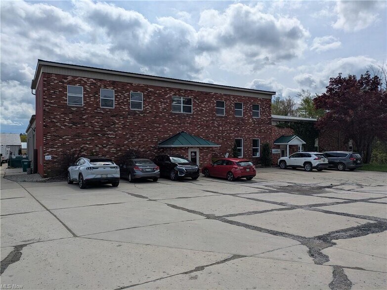 More Photos Of 9755 Plank Rd, Montville Warehouse For Sale