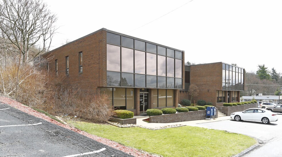 More Photos Of 8980 Perry Hwy, Pittsburgh Office For Lease
