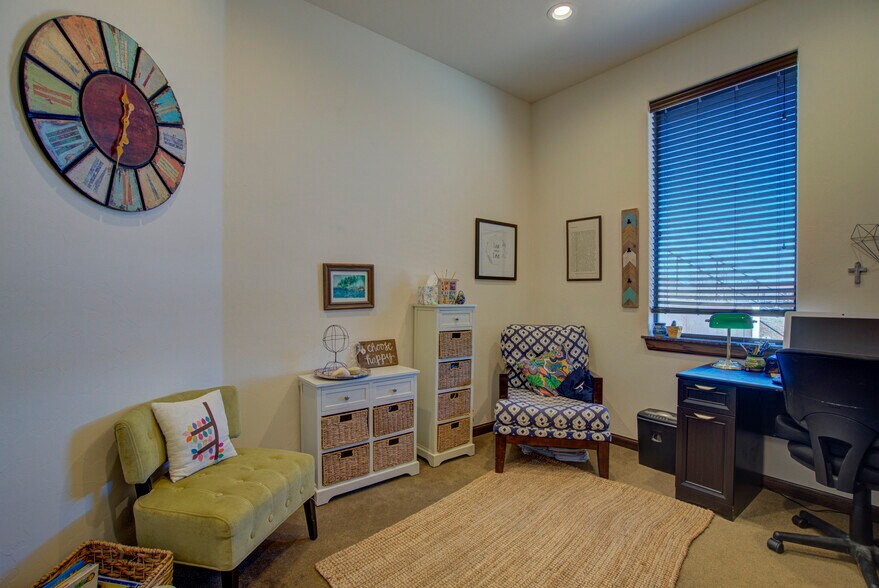 More Photos Of 1800 NE 135th St, Oklahoma City Office For Sale