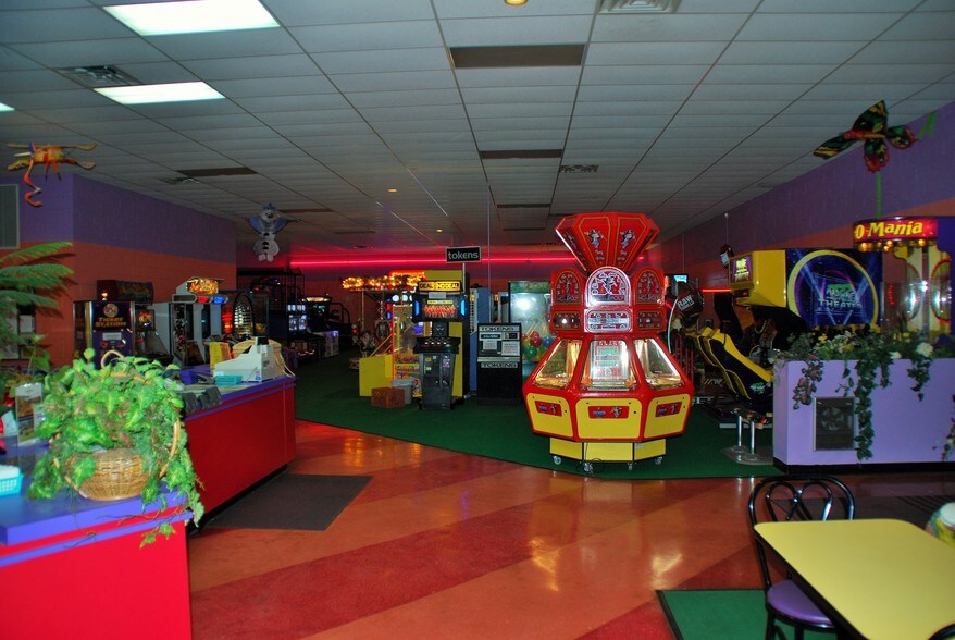 More Photos Of 2390 US Highway 9, Howell Golf Course Driving Range For Sale