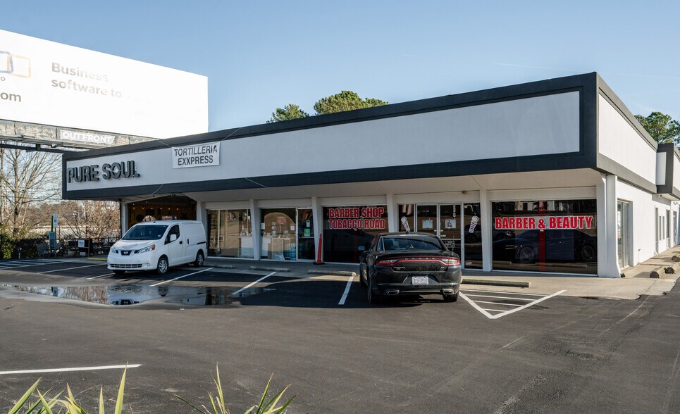 More Photos Of 4142 Durham Chapel Hill Blvd, Durham Freestanding For Lease