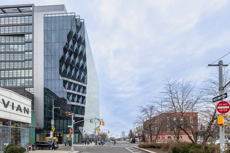 More Photos Of 40 Tenth Ave, New York Office For Lease