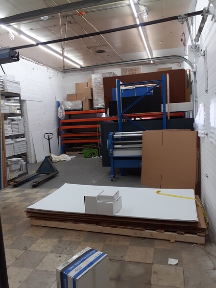 More Photos Of 31 Walnut St, New Windsor Township Industrial For Sale