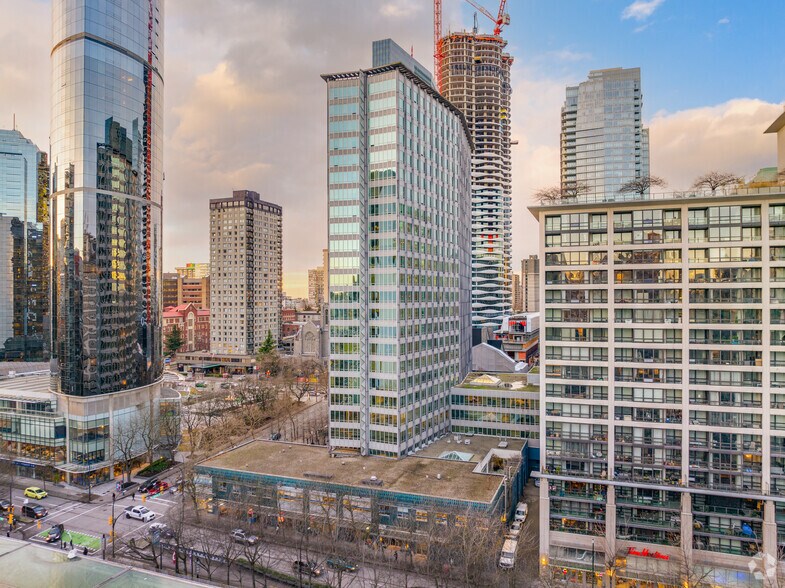 More Photos Of 955-995 Hornby St, Vancouver Apartments For Sale