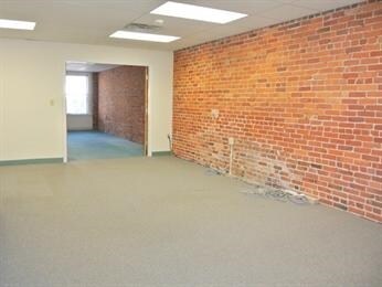 More Photos Of 185 High St, Clinton Office For Lease