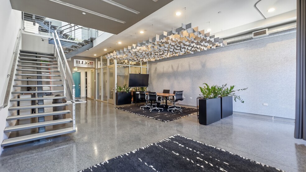 More Photos Of 123-127 Lomita St, El Segundo Loft Creative Space For Lease