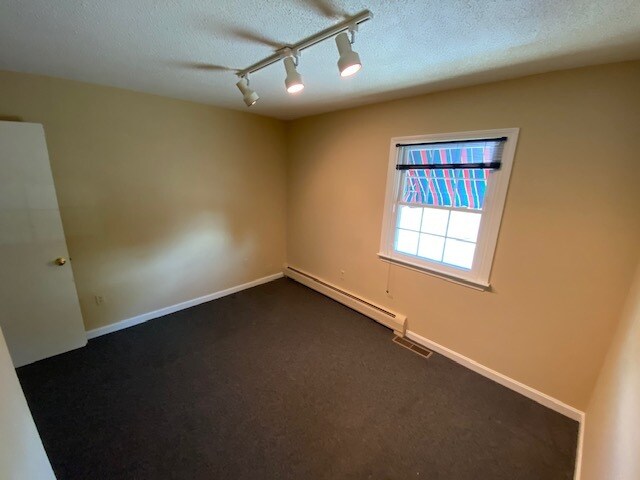 More Photos Of 100-108 Russell St, Hadley Medical For Lease