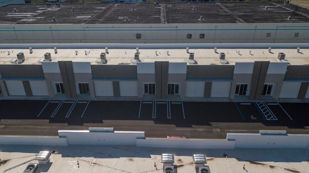 Primary Photo Of 1690 NW 108th Ave, Miami Industrial For Lease