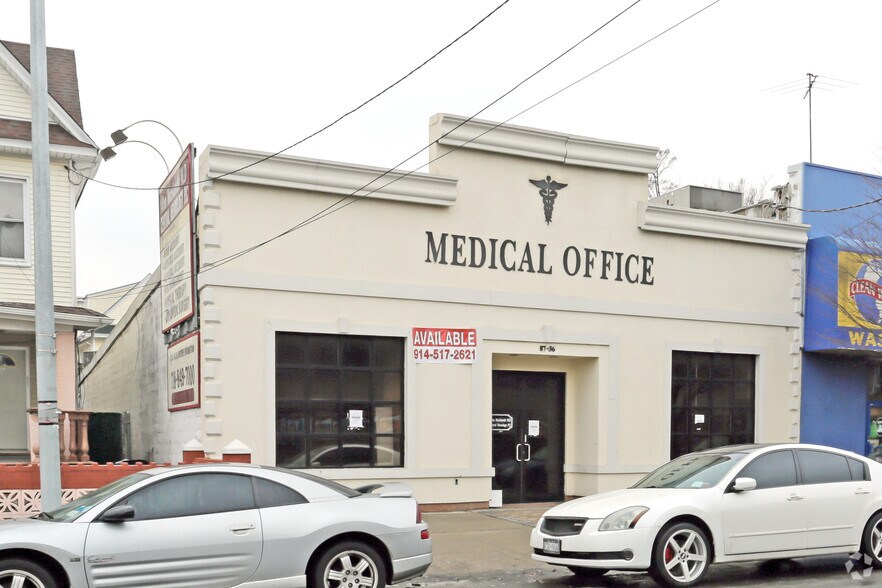 More Photos Of 87-36 Lefferts Blvd, Richmond Hill Storefront For Lease