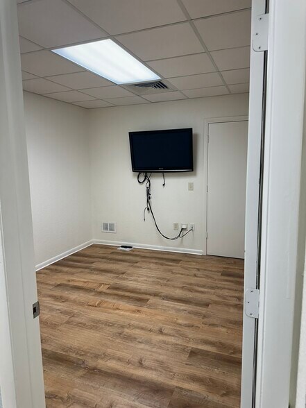 More Photos Of 2841 Tamiami Trl, Port Charlotte Medical For Sale
