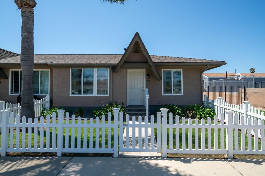 More Photos Of 19131-19161 Delaware St, Huntington Beach Apartments For Sale