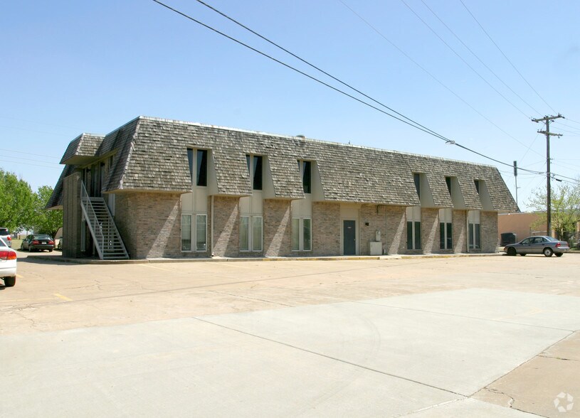 More Photos Of 7201 N Classen Blvd, Oklahoma City Office For Lease