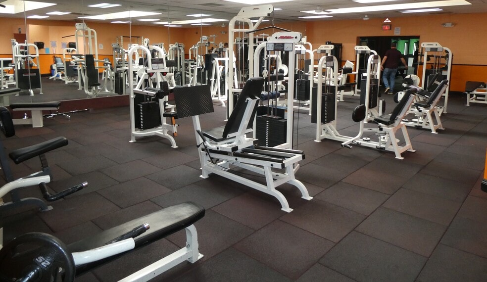 More Photos Of 350 Route 73, Berlin Health Club For Sale