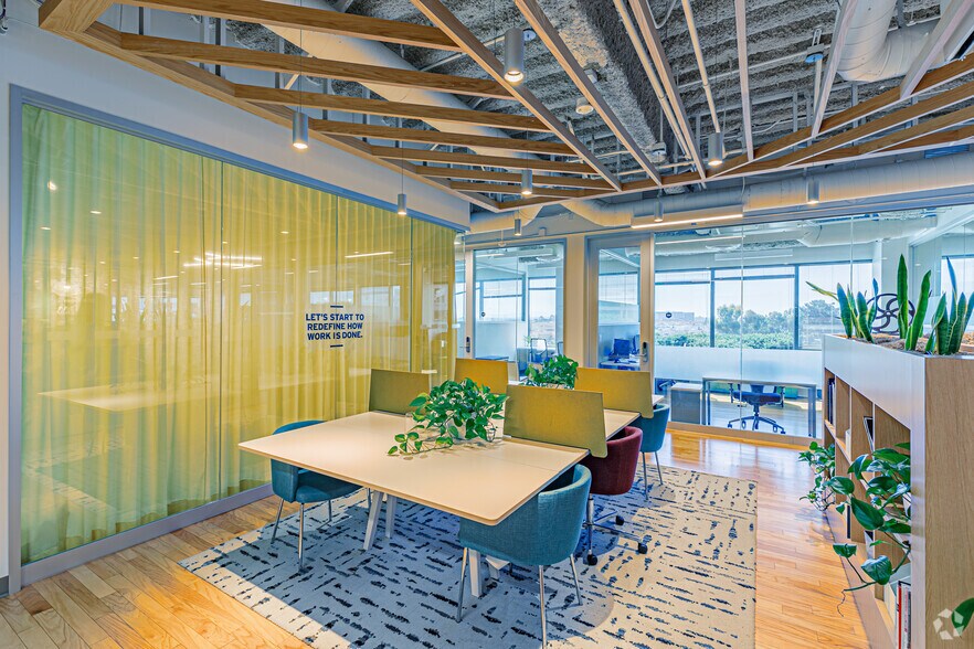 Photo of 1st Floor Ste Coworking No Reserve