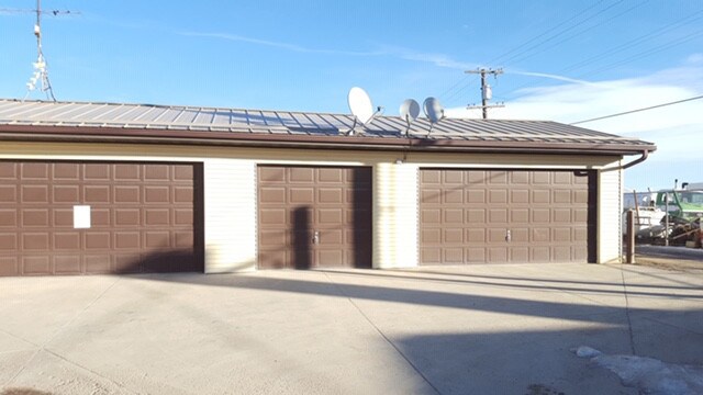 More Photos Of 315 S Main St, Conrad Office For Sale