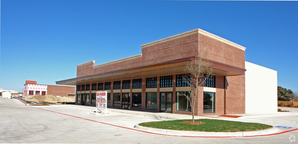 More Photos Of 5731-5737 Hulen St, Fort Worth Unknown For Lease