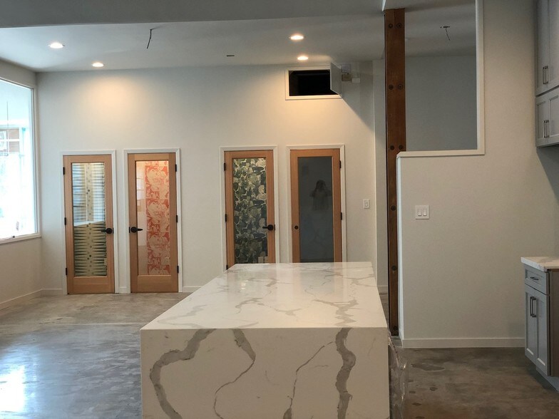 More Photos Of 4200 Broadway, Oakland Office For Lease