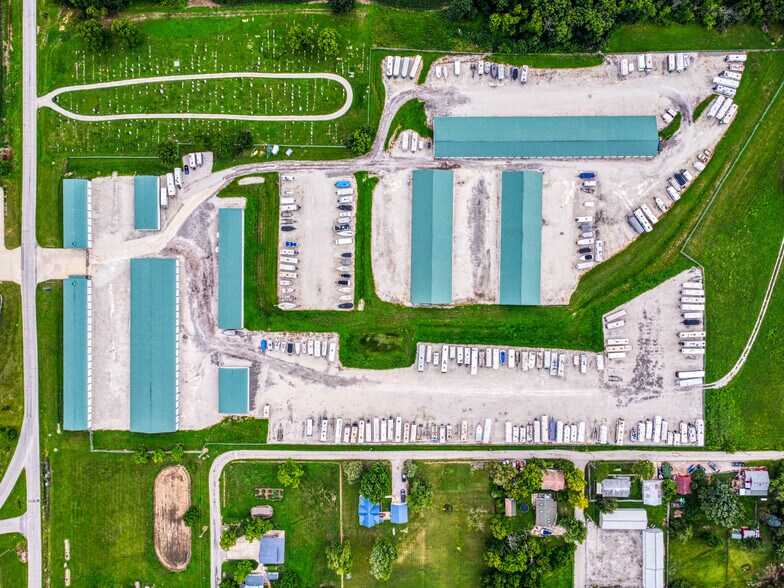 More Photos Of 18316 Collins Rd, Smithville Land For Lease