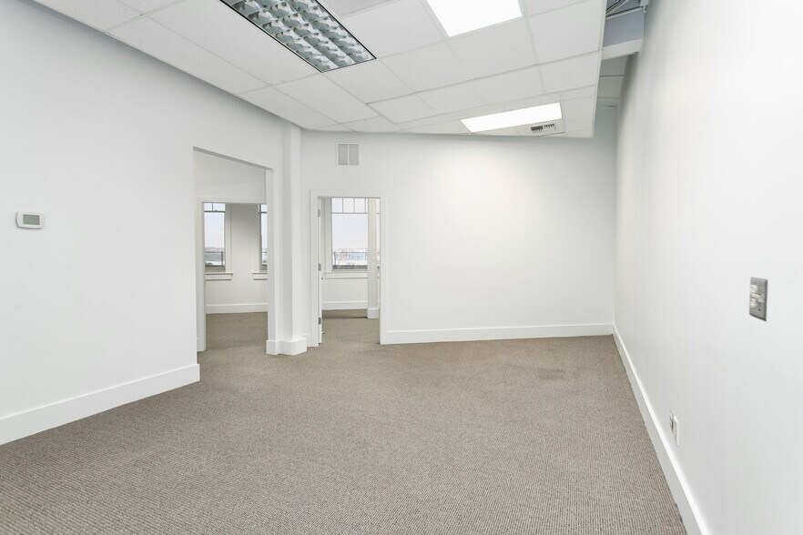 More Photos Of 711 Court a, Tacoma Office For Lease