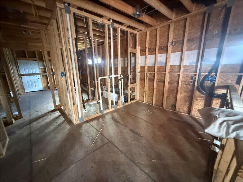 More Photos Of 3917 Harrisburg Blvd, Houston Multifamily For Sale