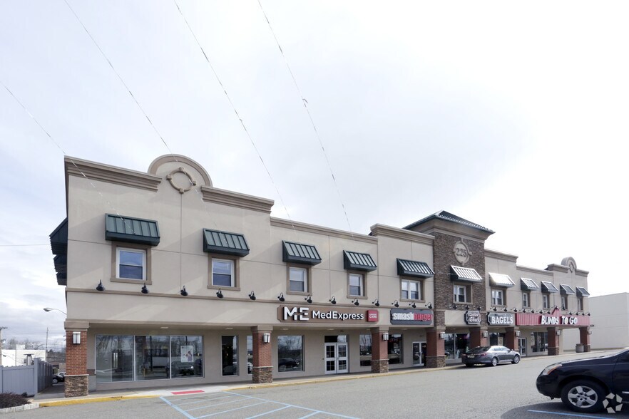 More Photos Of 225 US Highway 46, Totowa General Retail For Lease