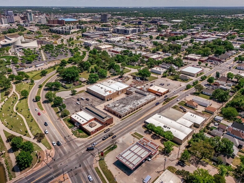 More Photos Of 470 N Seneca St, Wichita Warehouse For Sale