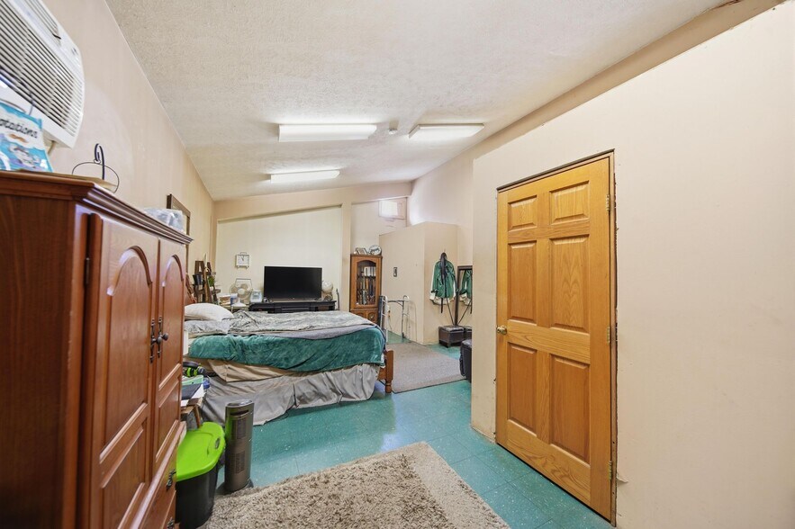 More Photos Of 4849 W Lake Rd, Dunkirk Office For Sale