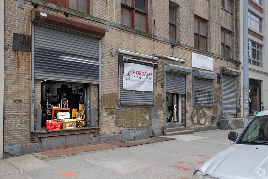 More Photos Of 972-974 Dean St, Brooklyn Warehouse For Sale
