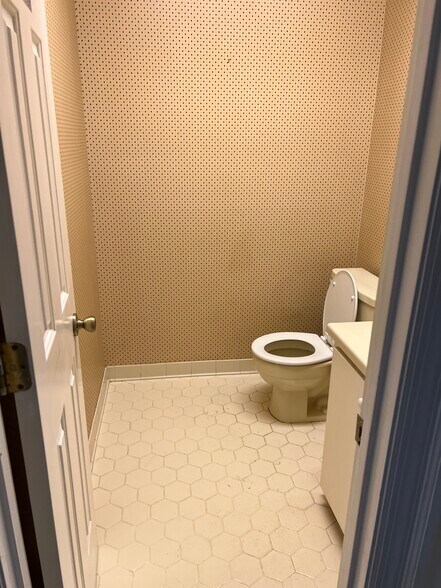 More Photos Of 1287 Marks Church Rd, Augusta Office For Lease