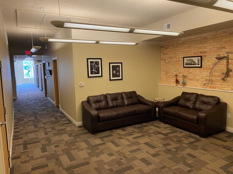 More Photos Of 117 N Mitchell St, Cadillac Medical For Sale