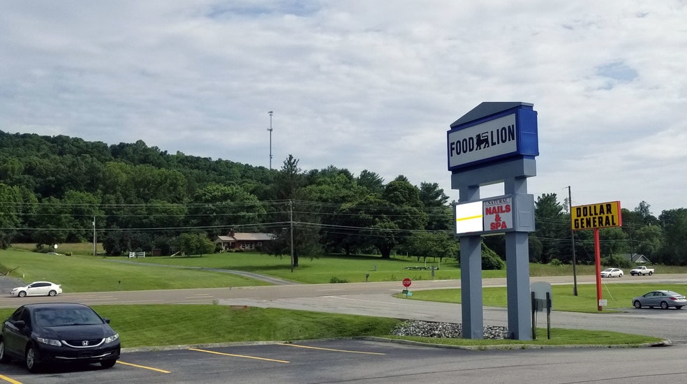 More Photos Of 1240 Middlesboro Hwy, LaFollette Unknown For Lease